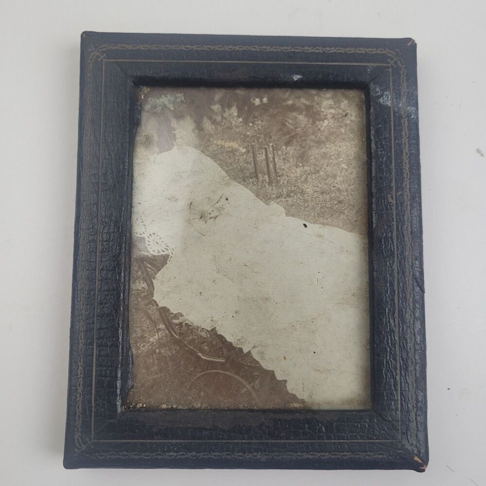 Vintage leather covered frame for 3 1/4" x 5 1/2" + Antique Photo